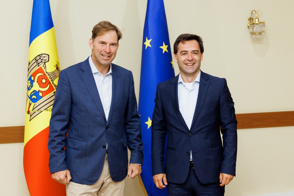 Întrevederea ministrului Nicu Popescu cu deputatul din Parlamentul Britanic Tobias Ellwood